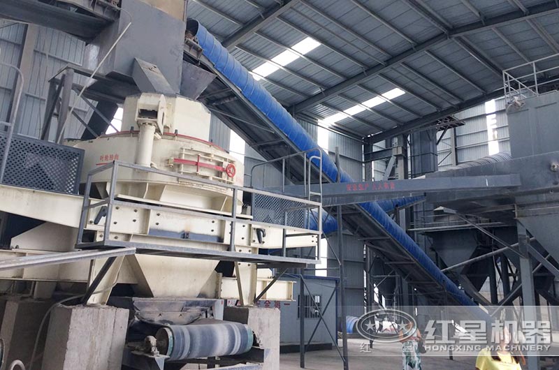 室內(nèi)制砂現(xiàn)場 室內(nèi)制砂現(xiàn)場