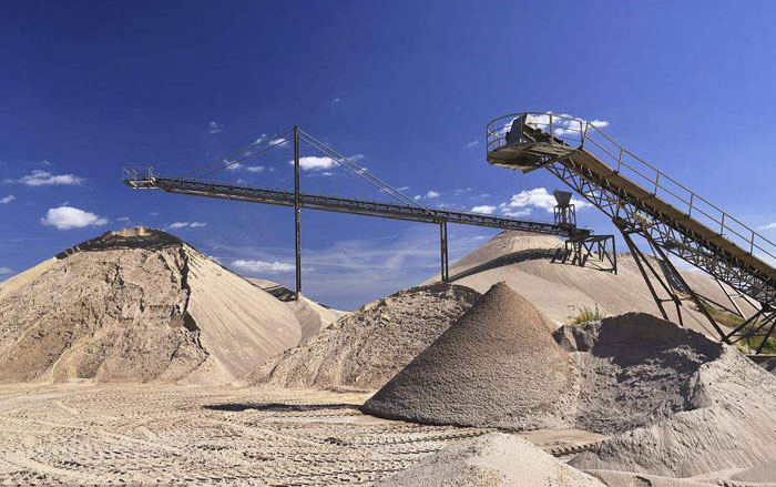 機(jī)制砂石粉太多影響混凝土質(zhì)量怎么辦？砂石洗選機(jī)說：這都不是事