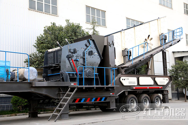 移動(dòng)反擊式破碎機(jī) 移動(dòng)反擊式破碎機(jī)