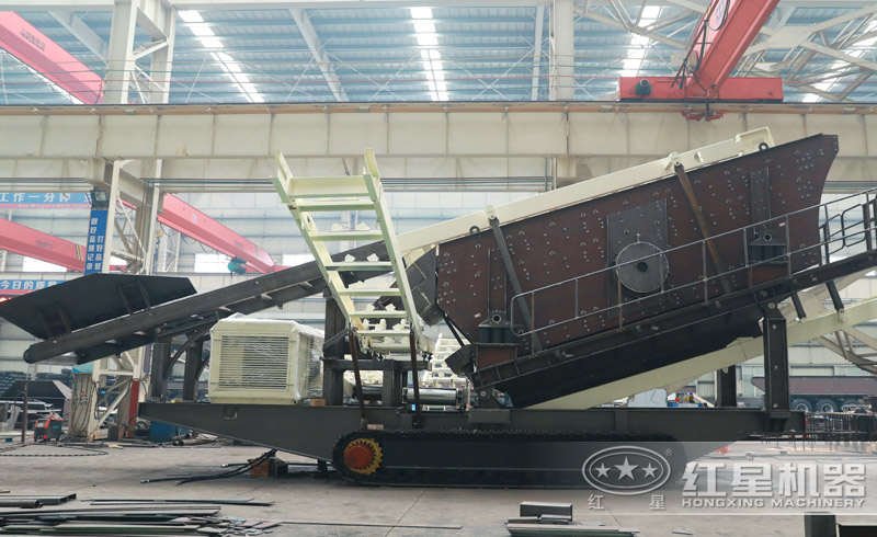 履帶式移動制砂機生產車間 履帶式移動制砂機生產車間