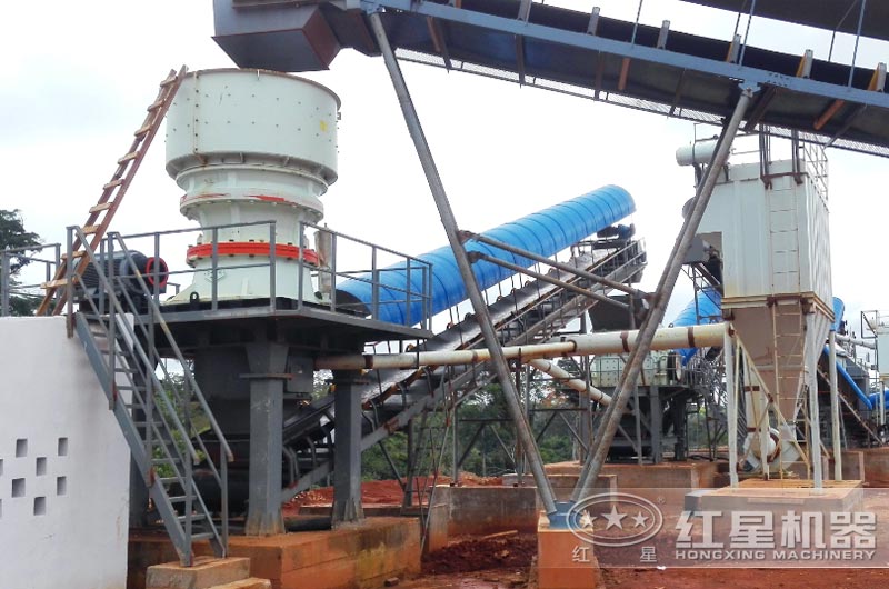 單缸圓錐破碎機現(xiàn)場實拍 單缸圓錐破碎機現(xiàn)場實拍