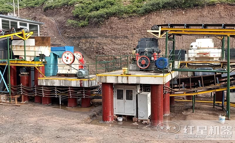 玄武巖制砂機工作現場 玄武巖制砂機工作現場
