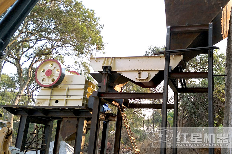 1000*1200顎式破碎機(jī)的價(jià)格是多少錢一臺(tái)？