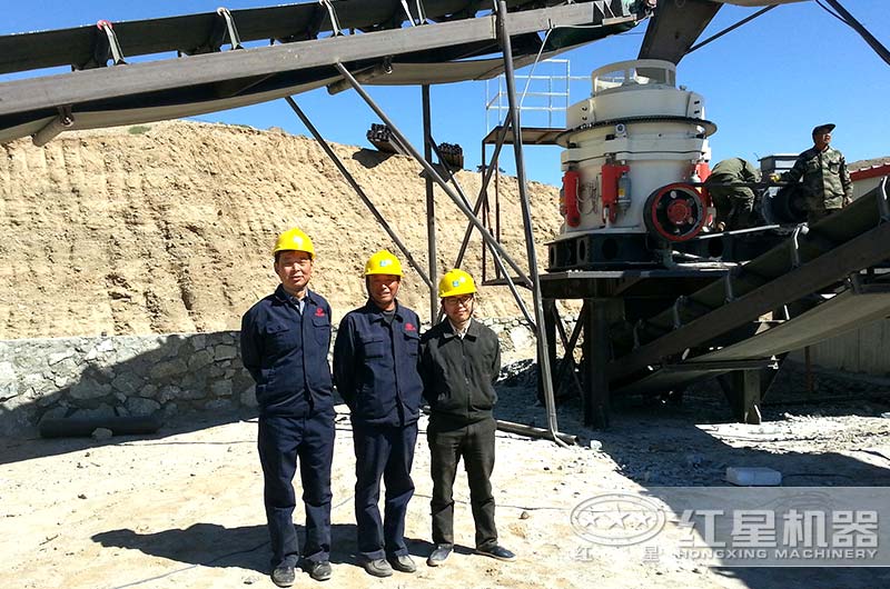 1400圓錐破碎機(jī)型號(hào)參數(shù)，廠家報(bào)價(jià)是多少？