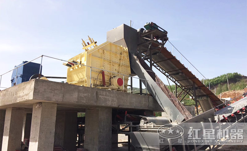 想買一臺破碎礦石的1315反擊破，多少錢？廠家給送貨嗎？