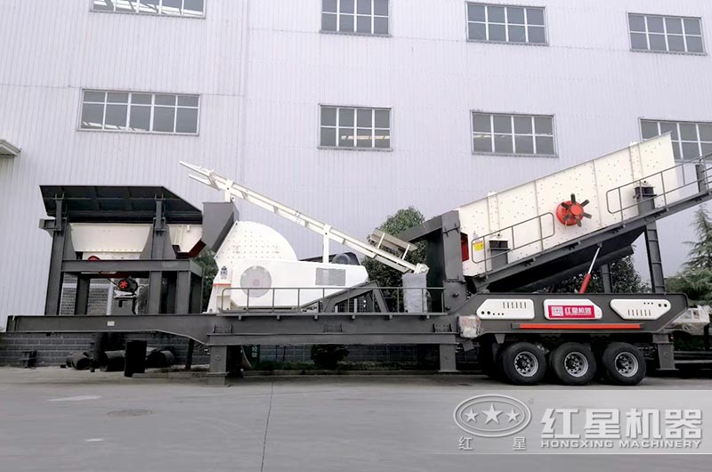 移動式重錘破碎機廠區(qū)實拍圖 移動式重錘破碎機廠區(qū)實拍圖