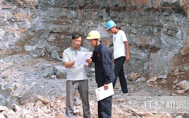 紅星廠家安排技術人員指導客戶安裝生產 紅星廠家安排技術人員指導客戶安裝生產