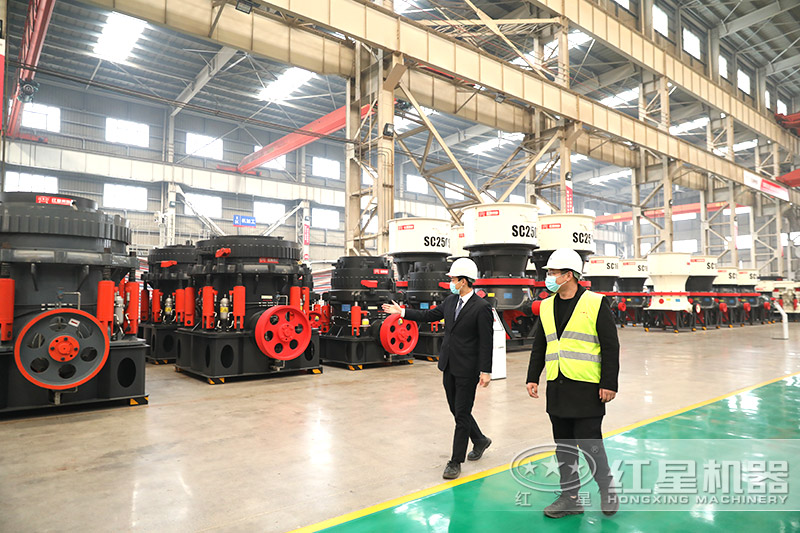客戶來廠實(shí)地考察，信賴紅星機(jī)器