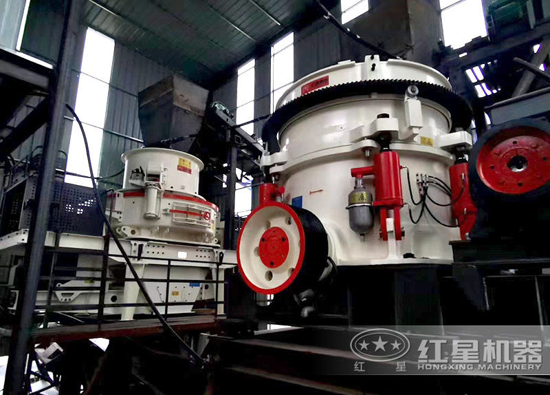 1200圓錐機(jī)搭配制砂機(jī)、鄂破配置生產(chǎn)線(xiàn)