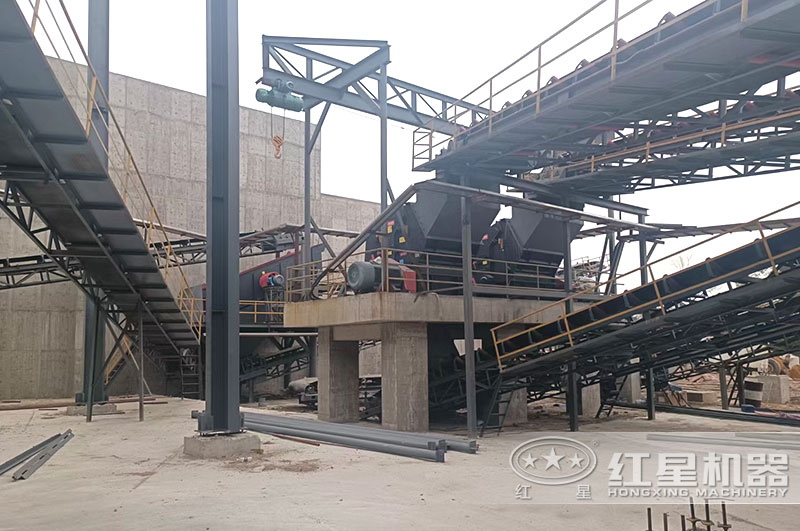 石子機(jī)生產(chǎn)線多少錢一套，附現(xiàn)場(chǎng)案例