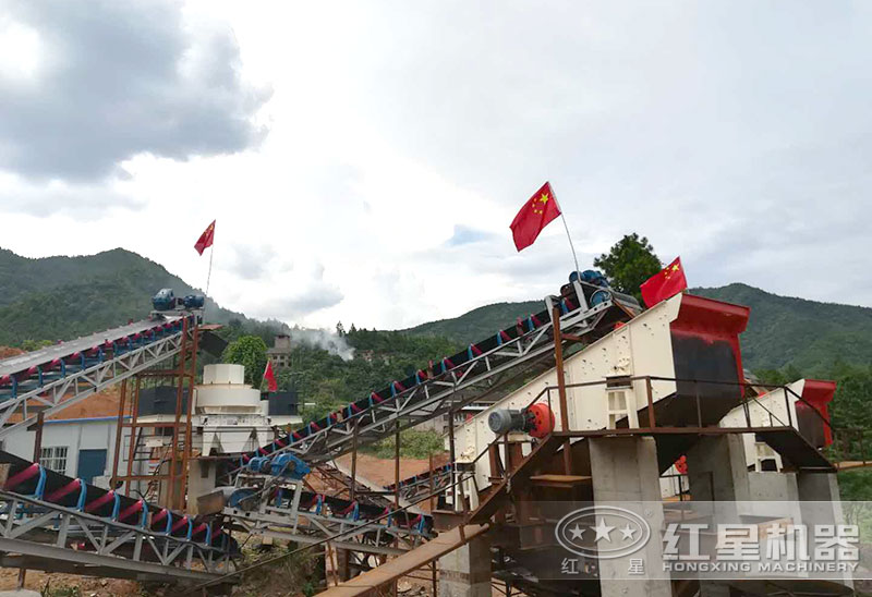 日產(chǎn)3000噸機(jī)制砂生產(chǎn)線設(shè)備有哪些_處理青石、河卵石等