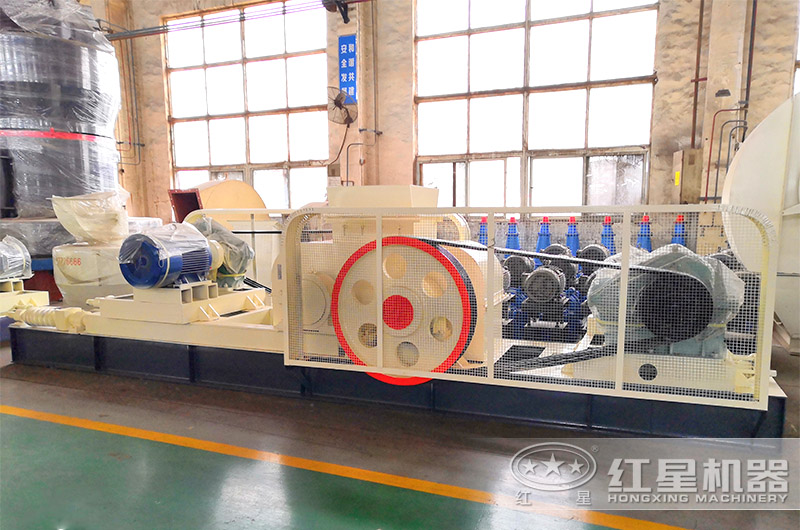 對輥式破碎機(jī) 對輥式破碎機(jī)