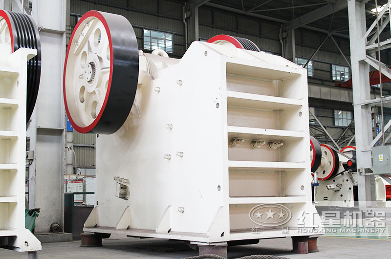 石頭破碎需要辦理什么手續(xù)？用什么破碎機？